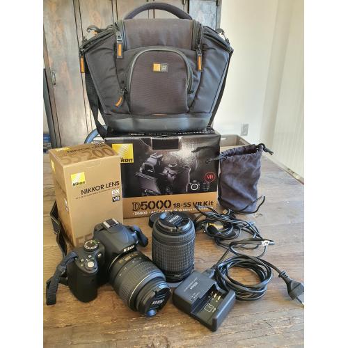 Nikon D5000