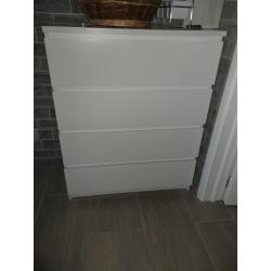 Ikea kast met 4 laden