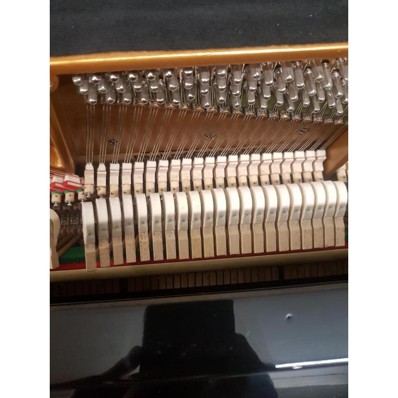 C. Bechstein piano compleet gerestaureerd