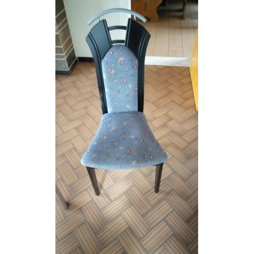 4 stoelen met fluweel stof bekleding