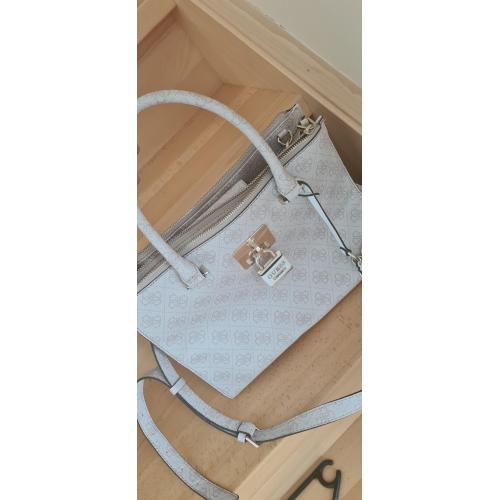Grote Guess handtas