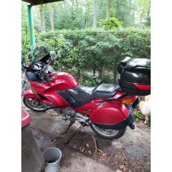 Honda deauville 650