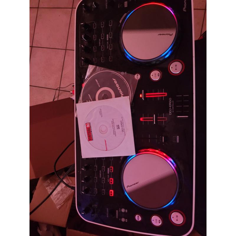 pioneer DDJ- ERGO DJ controller