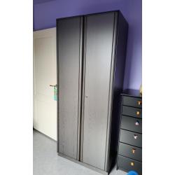 Kinderkamer met buro