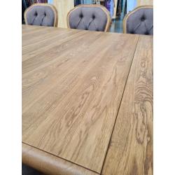 Prachtige landelijke tafel met 8 stoelen