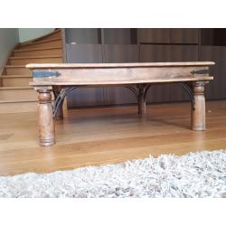 1 grote & 2 kleine salontafels