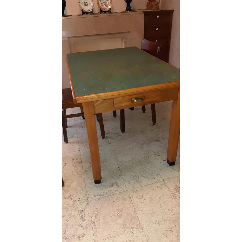 GRATIS uitschuifbare tafel
