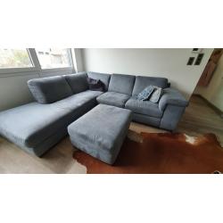 Hoekbank met poef merk natuzzi