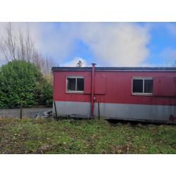 Vakantie caravan woonunit hobbyruimte
