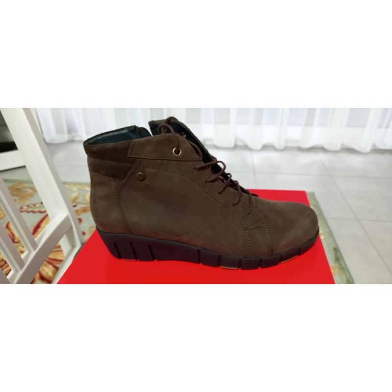Te koop nieuwe dames schoenen Wolky.