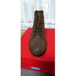 Te koop nieuwe dames schoenen Wolky.