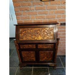 Chinees bureau,  bewerkt hout