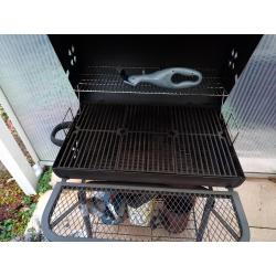 Tenneker BBQ
