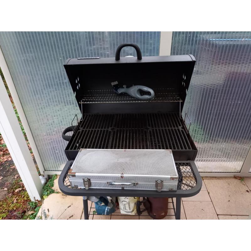 Tenneker BBQ