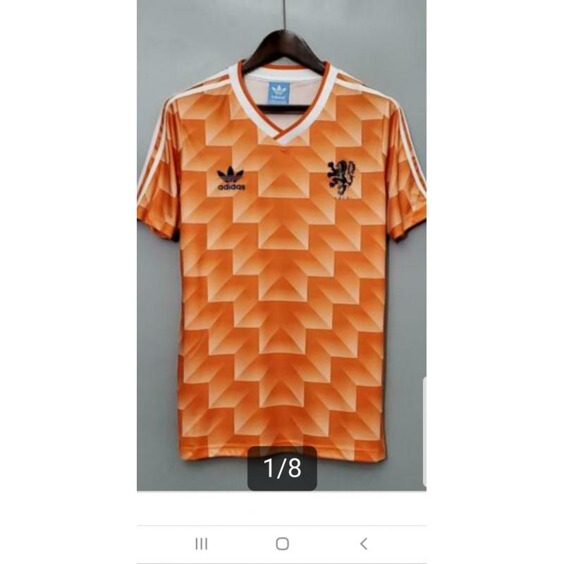 Originele retro truitjes o.a. Duitsland Holland enz NIEUW €45