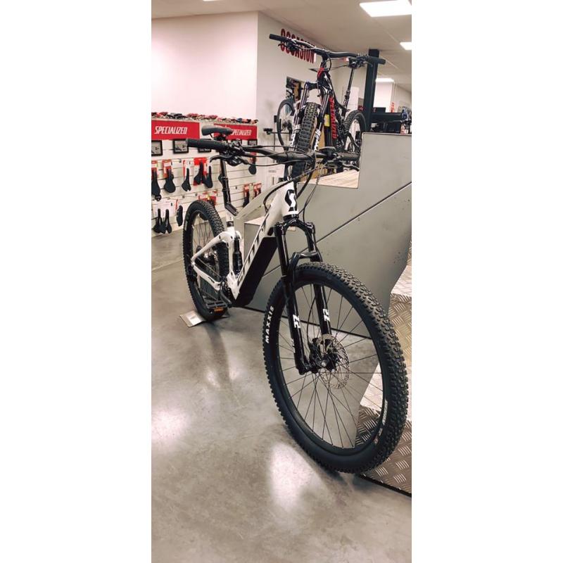 2021 Scott E-Strike 940