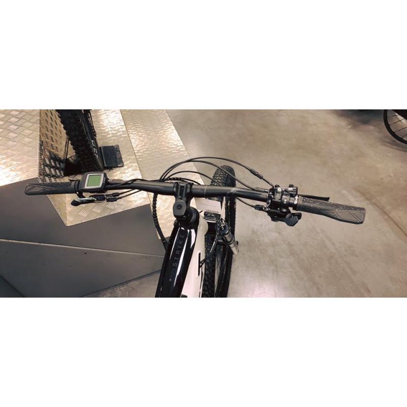 2021 Scott E-Strike 940