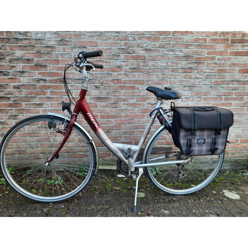 fiets Mercure met 7 versnellingen en computertje