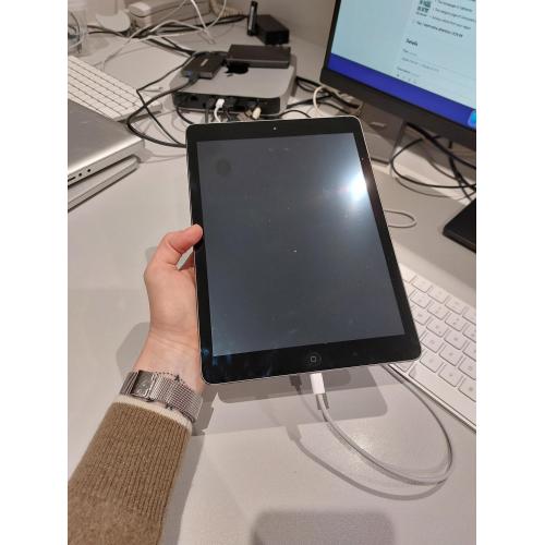 Apple iPad Air 1 | Model A1474