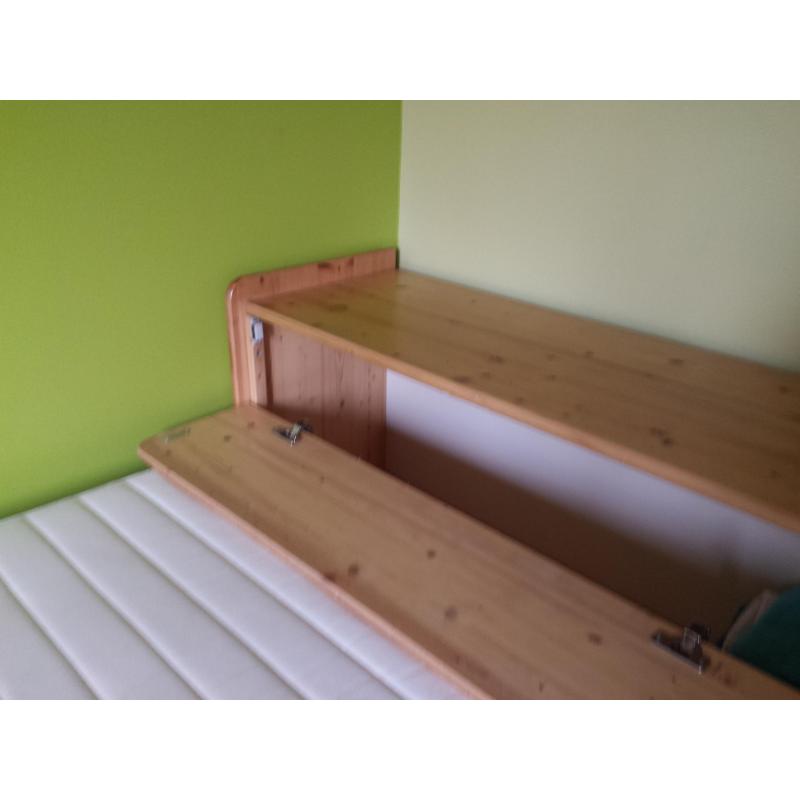 volledige éénpersoons slaapkamer