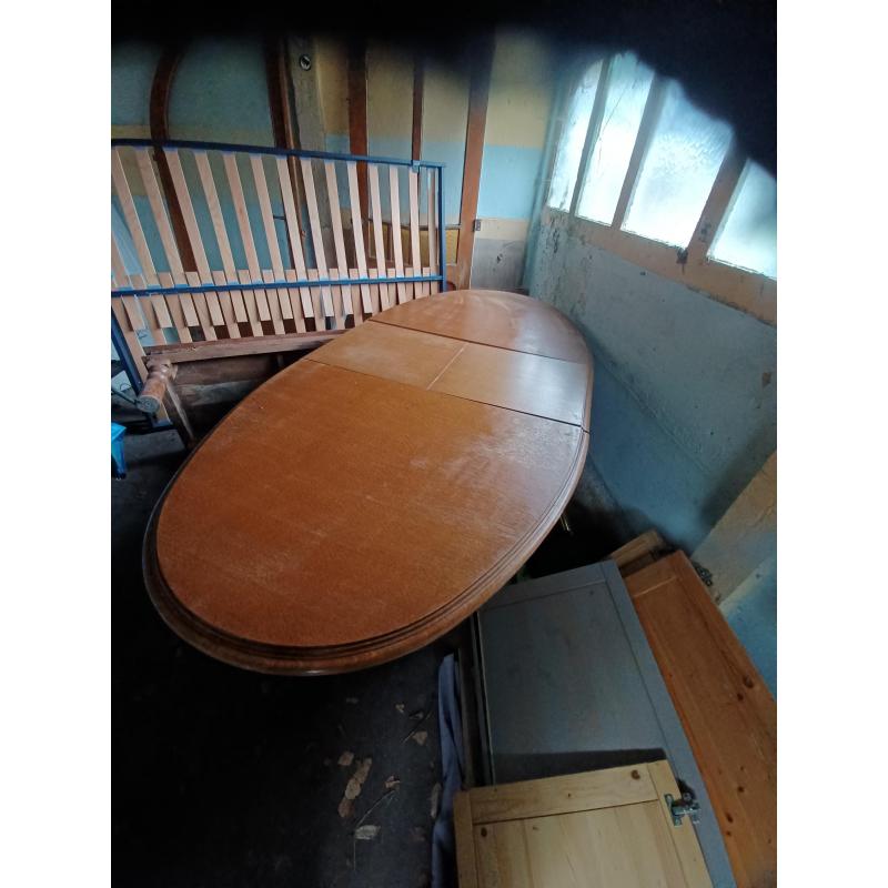 antieke eettafel