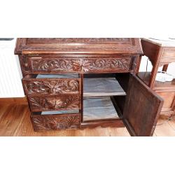 Antiek bureau