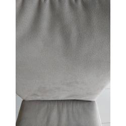 glazen tafel en stoelen