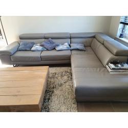 Natuzzi lederen hoeksalon met verstelbare zit en hoofdsteunen - taupe