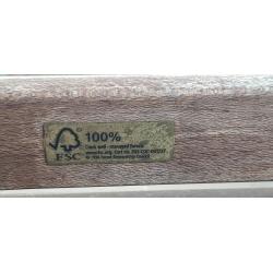 HOUTEN TUINSET TAFEL   6 STOELEN   2 OPKLAPBARE STOELEN