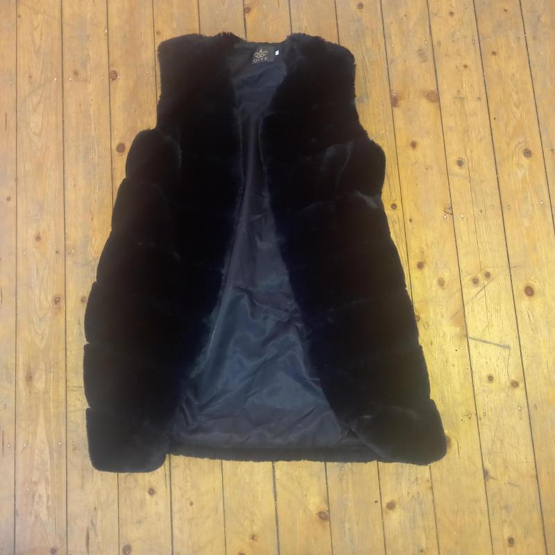 Nieuwe mooie zwarte donsjas! maat M