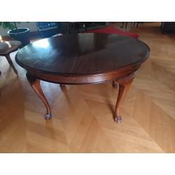 antieke notenhouten Biedermeier tafel   6 stoelen