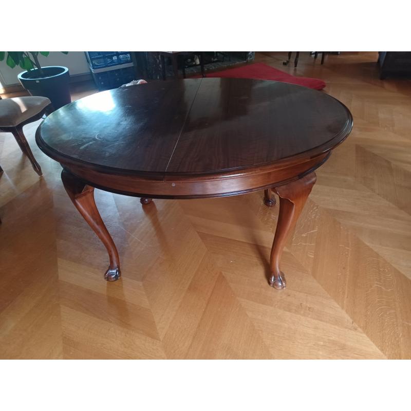 antieke notenhouten Biedermeier tafel   6 stoelen