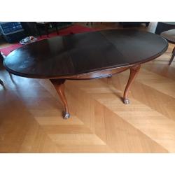 antieke notenhouten Biedermeier tafel   6 stoelen