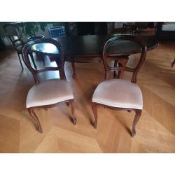 antieke notenhouten Biedermeier tafel   6 stoelen