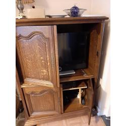 TV Kast