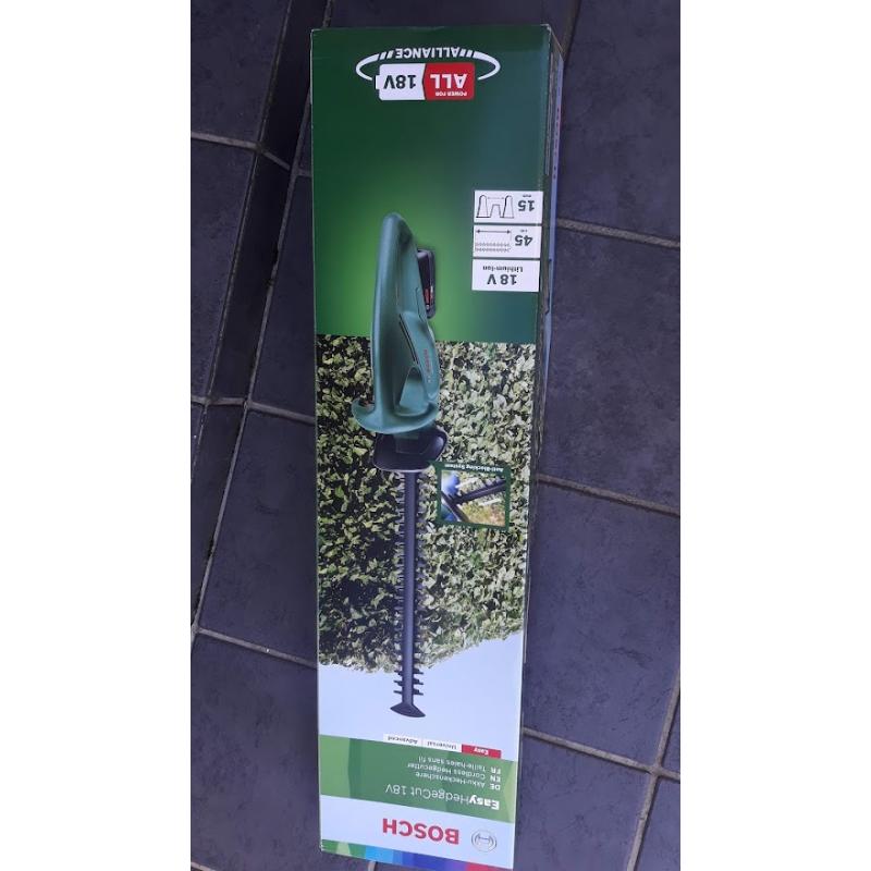 Nieuwe Bosch Heggenschaar op batterij