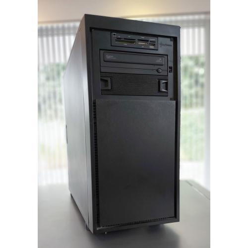 Performante desktop PC mrt scherm