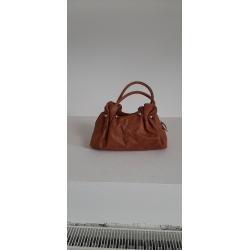 Italiaans leren, camelkleur tas.
