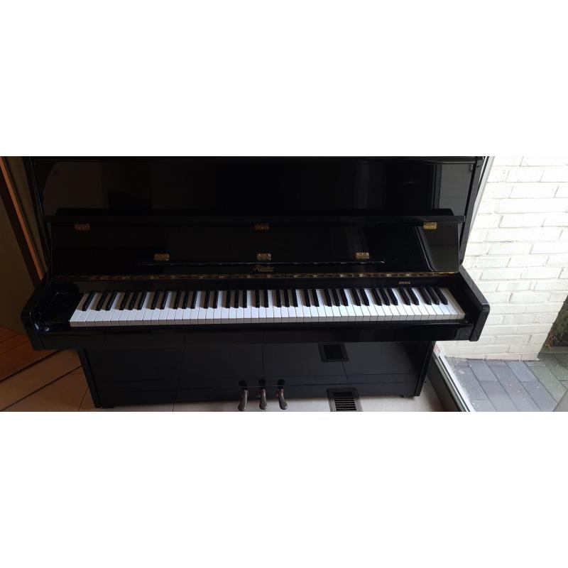 Buffet Piano RÖSLER