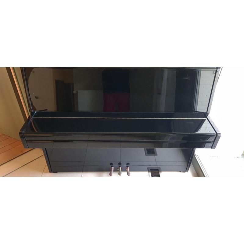 Buffet Piano RÖSLER