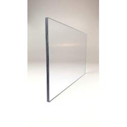 Unieke kans! We hebben 600 nieuwe platen transparant polycarbonaat direct uit voorraad leverbaar!