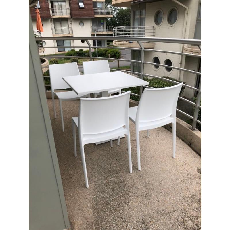 Vakantie-appartement te huur aan zee (Bredene) met gratis parking
