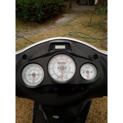 te koop scooter sym