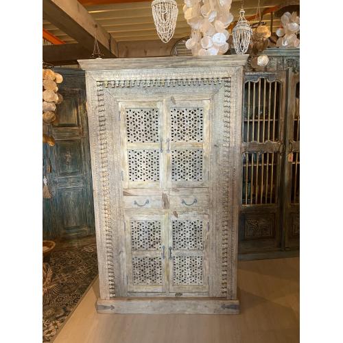 India/Ibiza style kast 1412