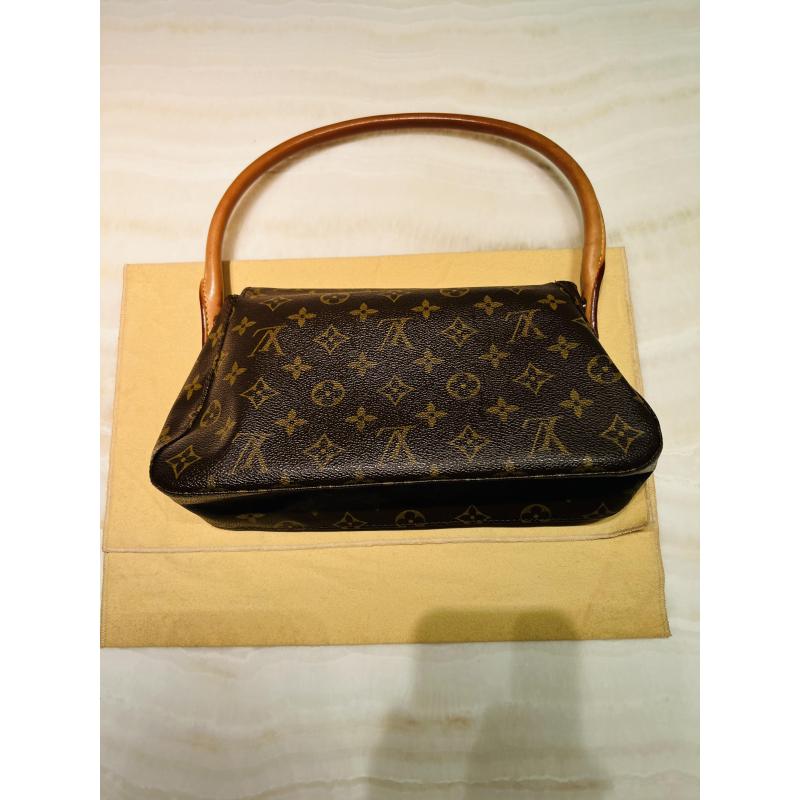 Louis Vuitton Mini Looping MM