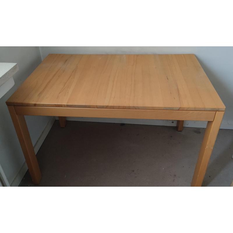 Houten tafel