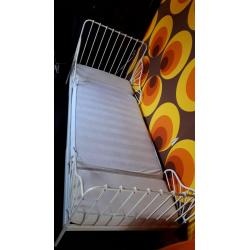 kinderkamer compleet: bed, kledingkast, commode/kast