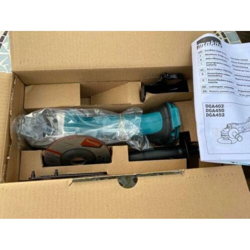 Makita 18v haakse slijper nieuw