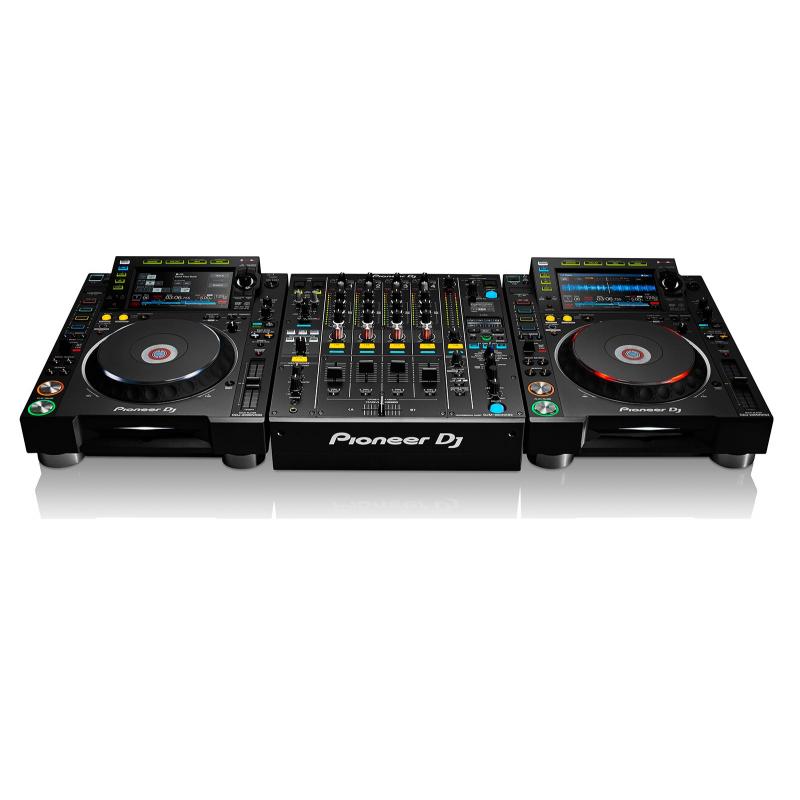 2x Pioneer CDJ-2000NXS2 & Pioneer DJM-900NXS2 Mixer Full Complete Set