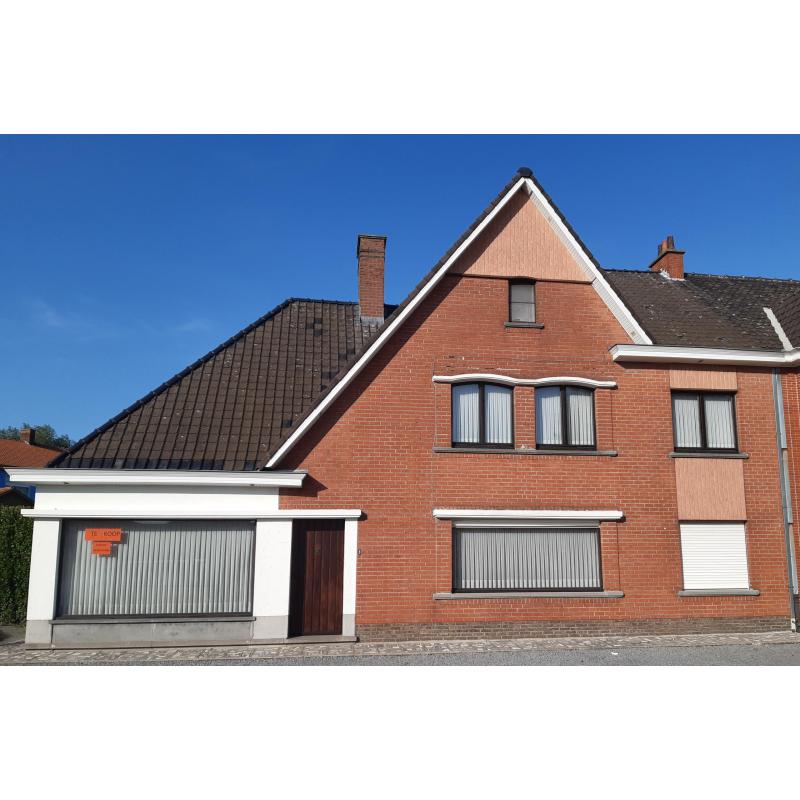 Huis met handelsruimte